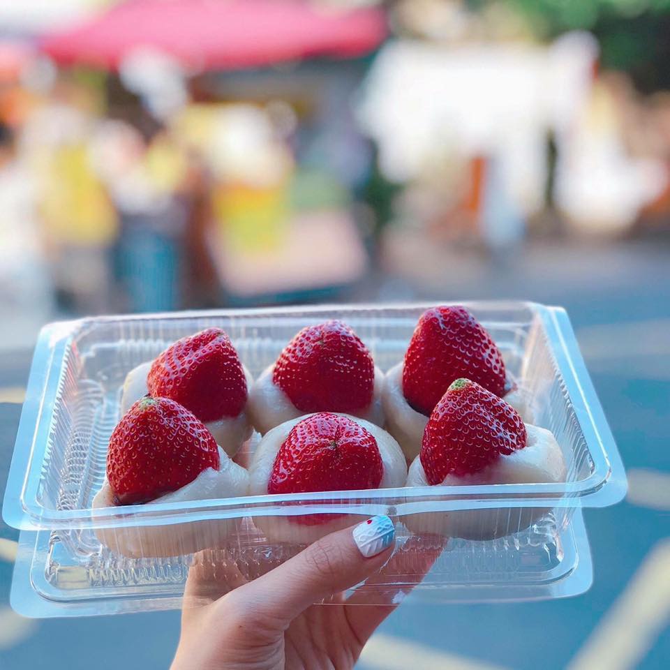 黑麻糬草莓大福