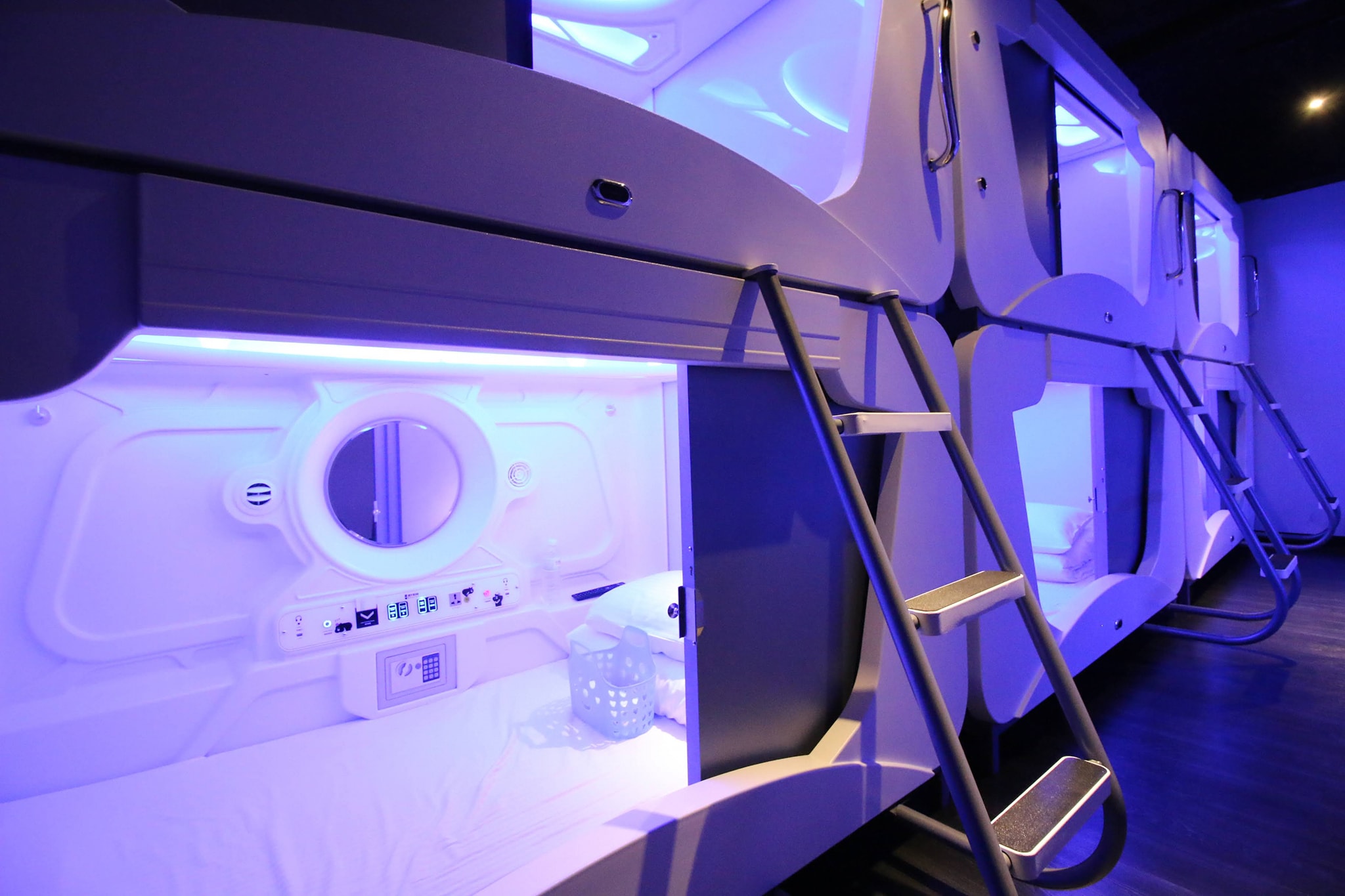 台北橋黑熊好眠站旅館