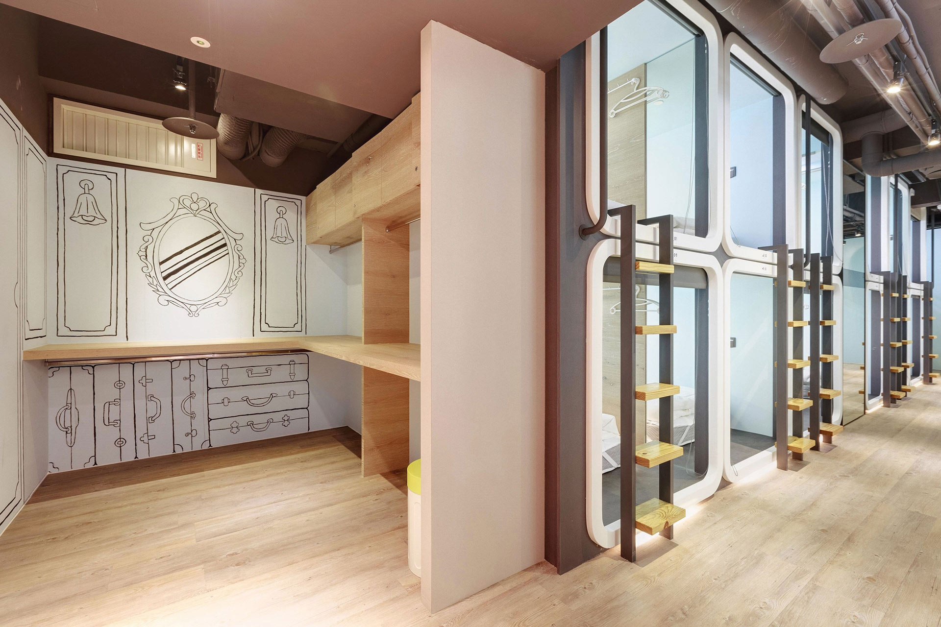 台灣青旅膠囊旅店