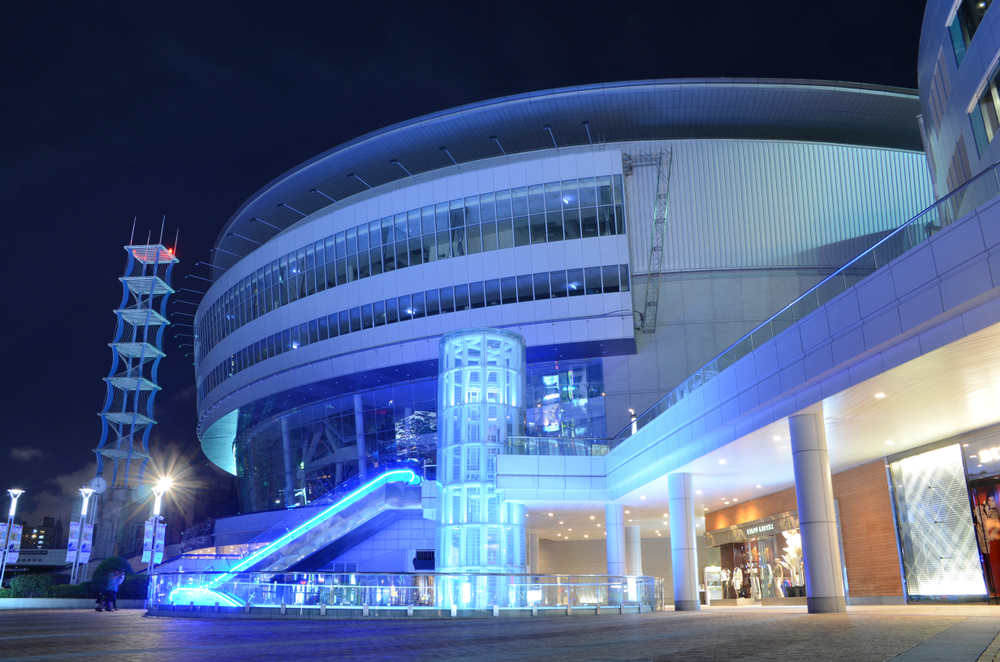 高雄巨蛋 高雄巨蛋