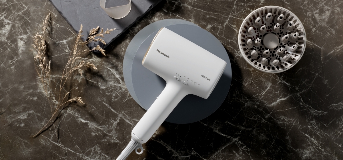 Panasonic nanocare 高滲透奈米水離子吹風機EH-NA0J(白) Panasonic nanocare 高滲透奈米水離子吹風機EH-NA0J(白)